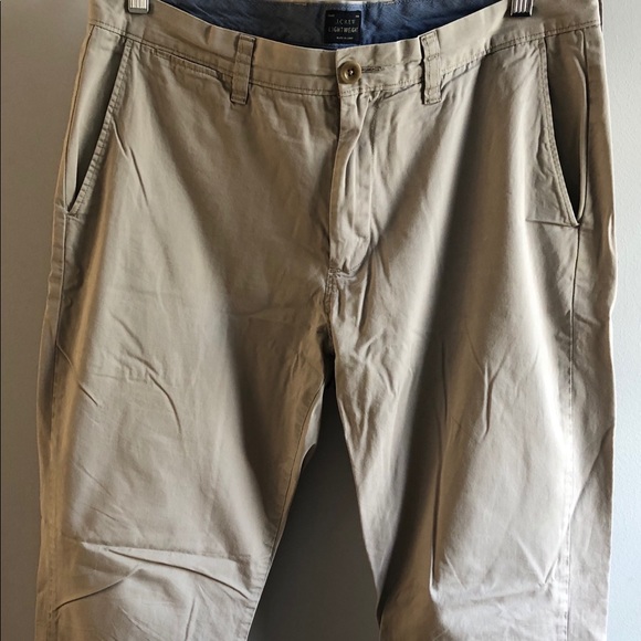 lightweight khaki pants